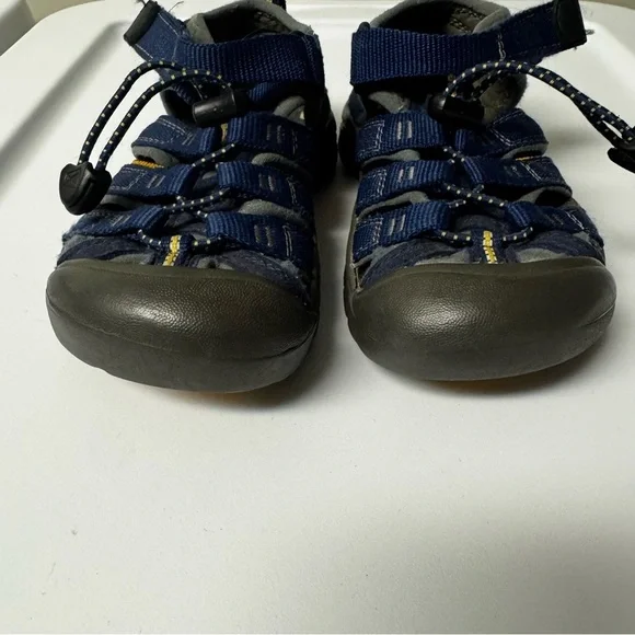 Keen Newport H2 Water and Land Sandal Blue Waterproof Size Toddler 11 - Picture 2 of 6